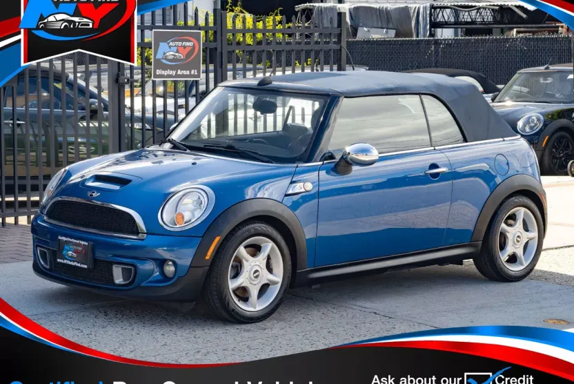 2012 Mini Cooper S Convertible photo 1