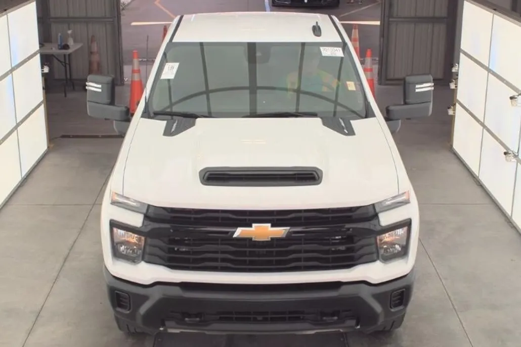 2024 Chevrolet Silverado 3500HD Work Truck photo 1