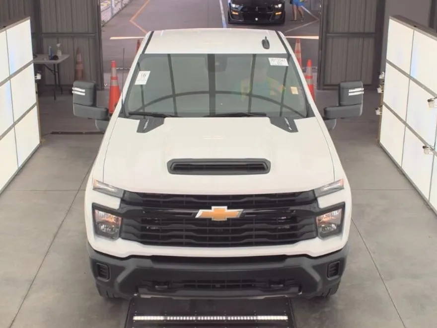 2024 Chevrolet Silverado 3500HD Work Truck photo 1