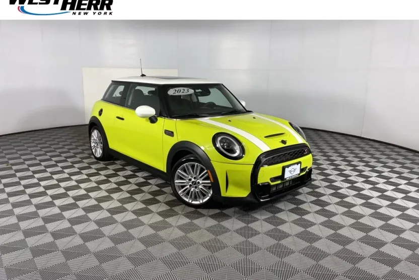 2023 Mini Cooper 2 Door Hardtop S photo 1