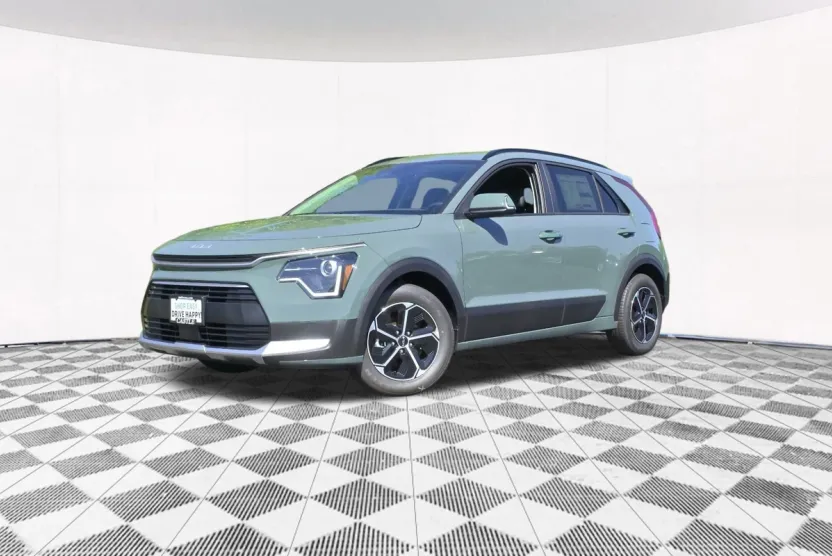 2025 Kia Niro EX photo 1