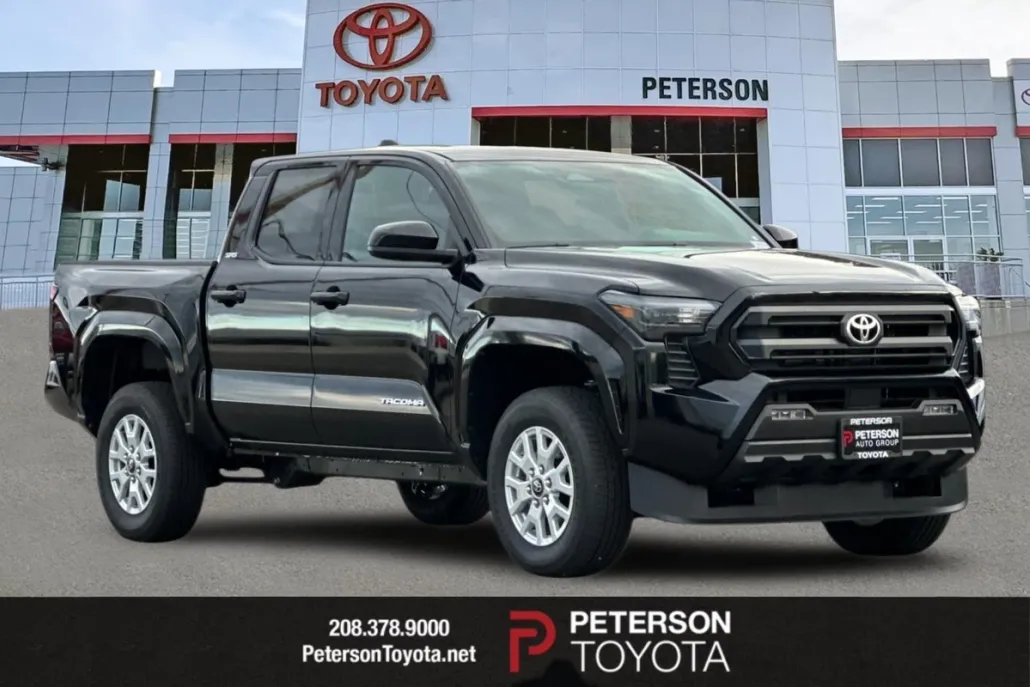 2025 Toyota Tacoma SR5 photo 1
