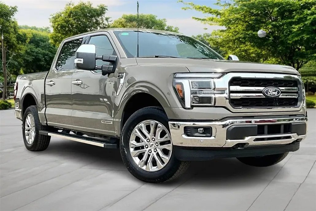 2025 Ford F-150 Lariat photo 1