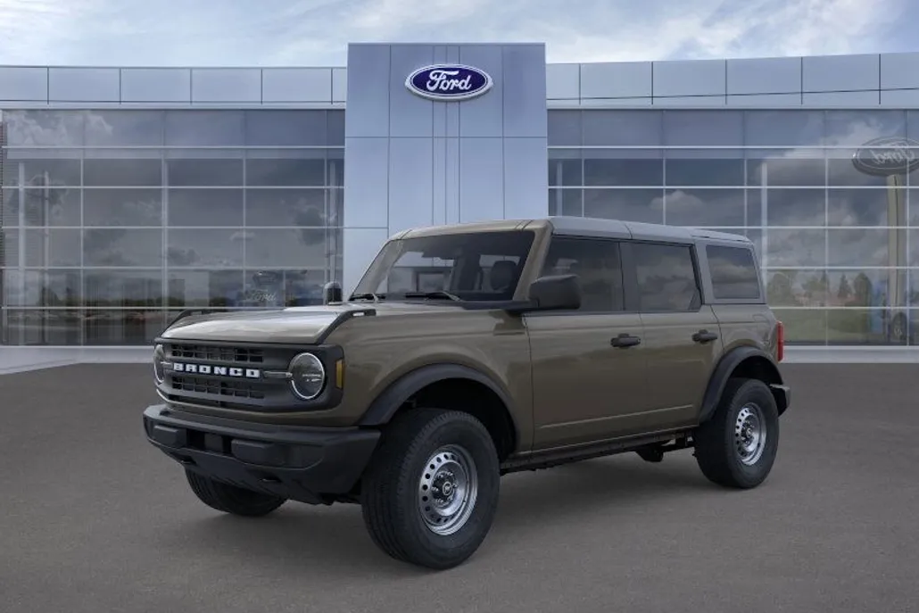 2025 Ford Bronco Base photo 1