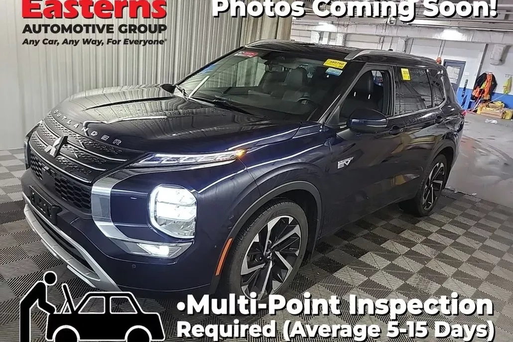2023 Mitsubishi Outlander PHEV SEL photo 1