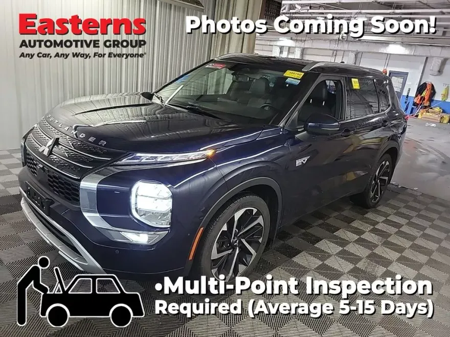 2023 Mitsubishi Outlander PHEV SEL photo 1