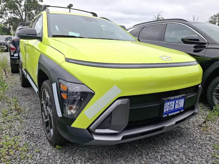 2026 Hyundai Kona SEL photo 1