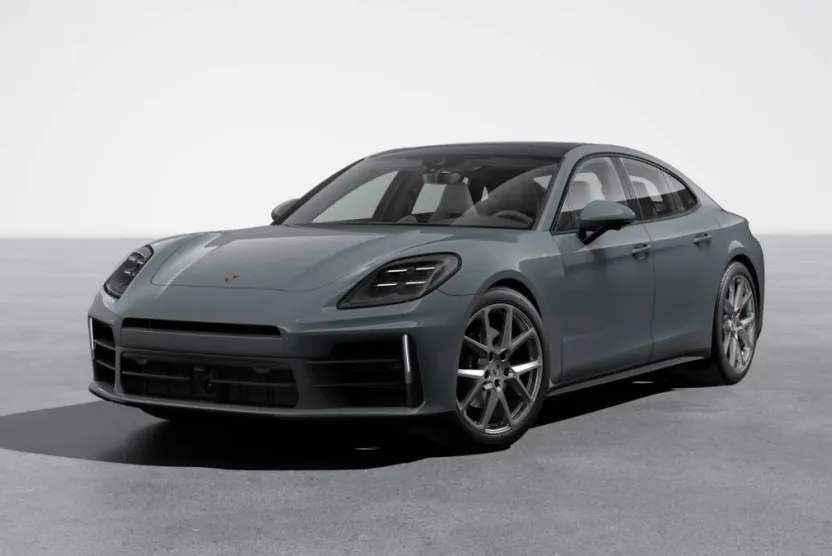 2026 Porsche Panamera 4 photo 1