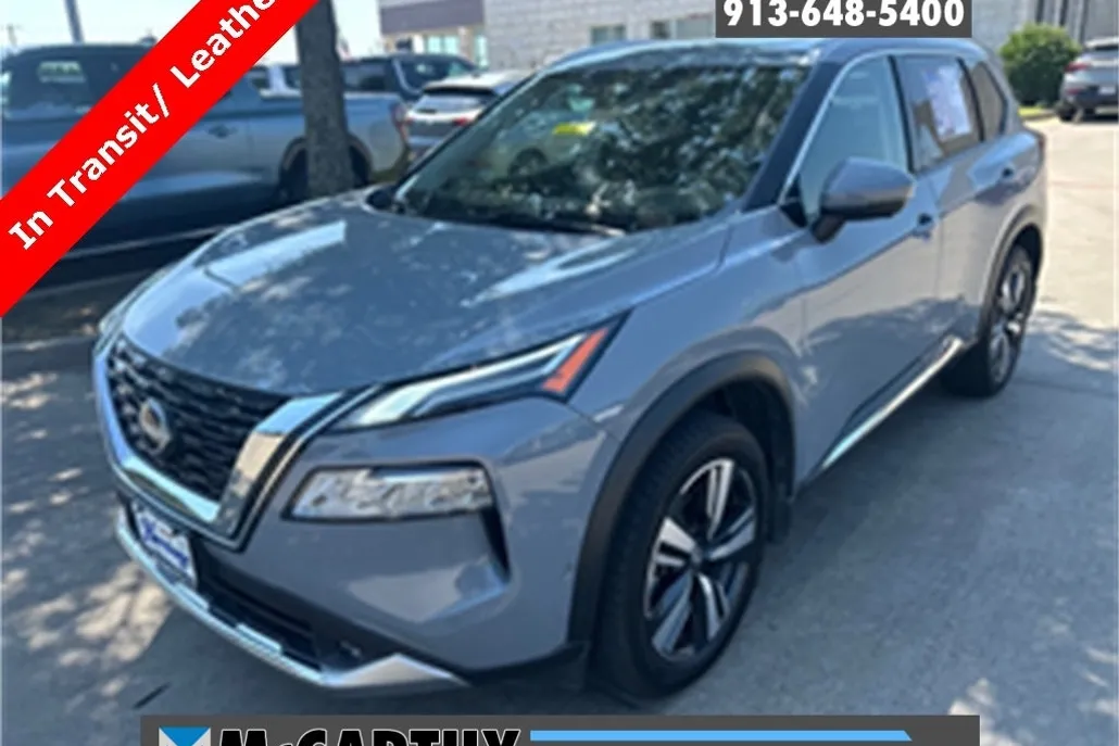2022 Nissan Rogue Platinum photo 1
