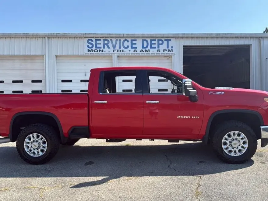 2023 Chevrolet Silverado 2500HD LTZ photo 1