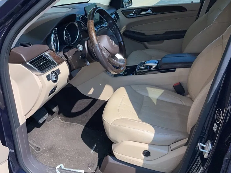 2016 Mercedes Benz GLE 350 4MATIC photo 1