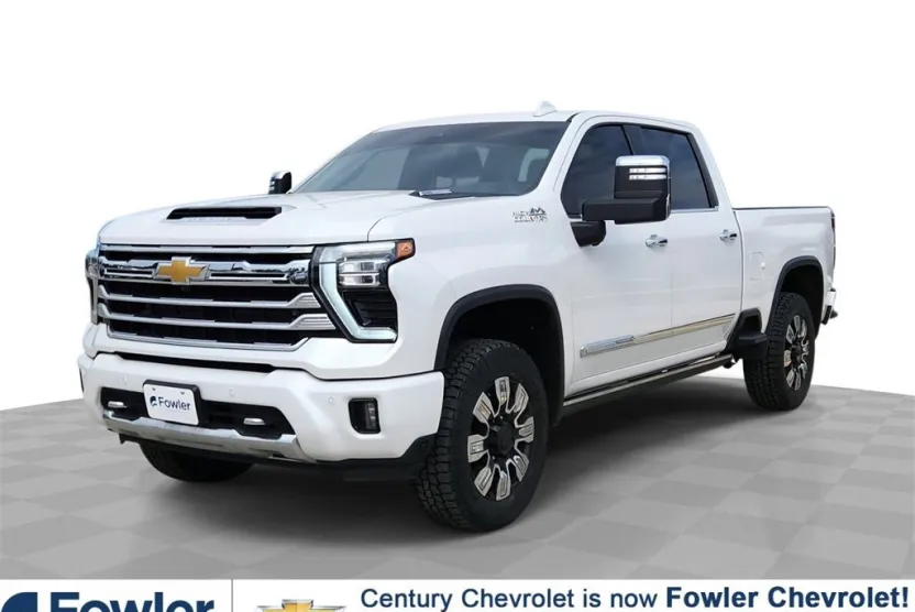 2024 Chevrolet Silverado 2500HD High Country photo 1