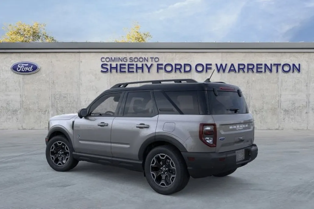 2025 Ford Bronco Sport Outer Banks photo 1