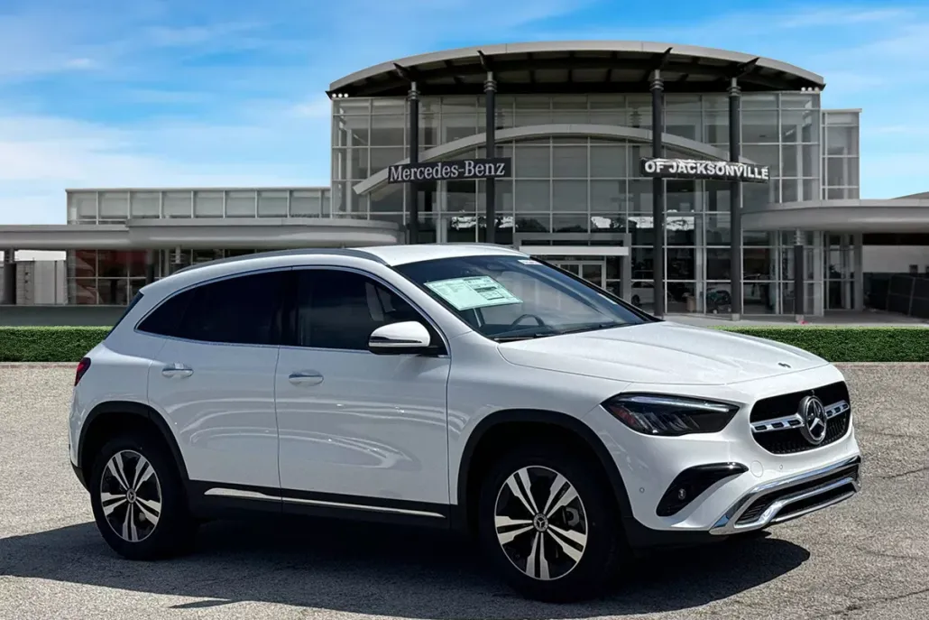 2025 Mercedes Benz GLA 250 photo 1