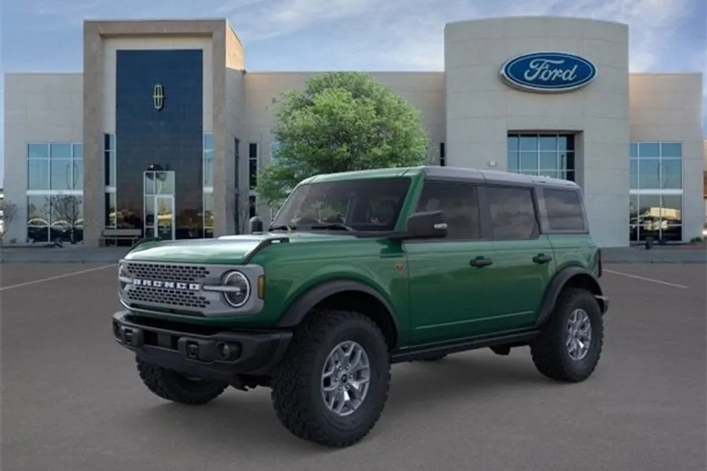 2025 Ford Bronco Badlands photo 1