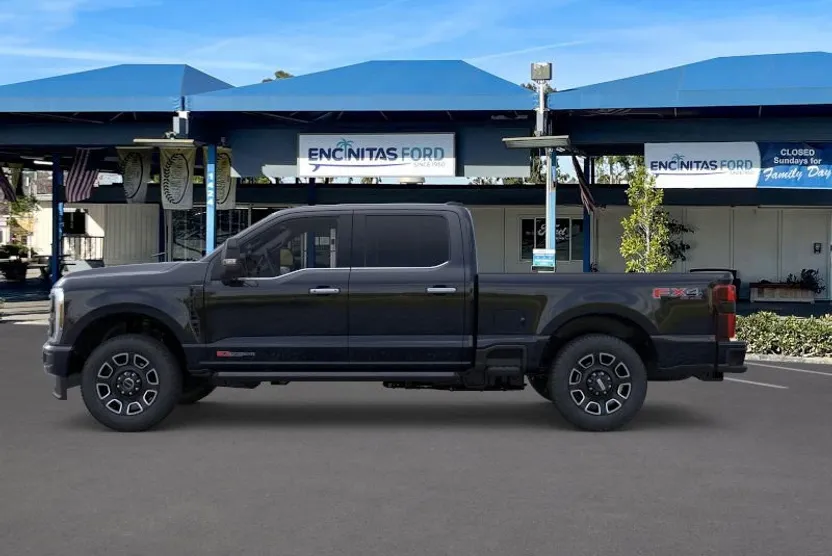 2025 Ford F-250 Platinum photo 1