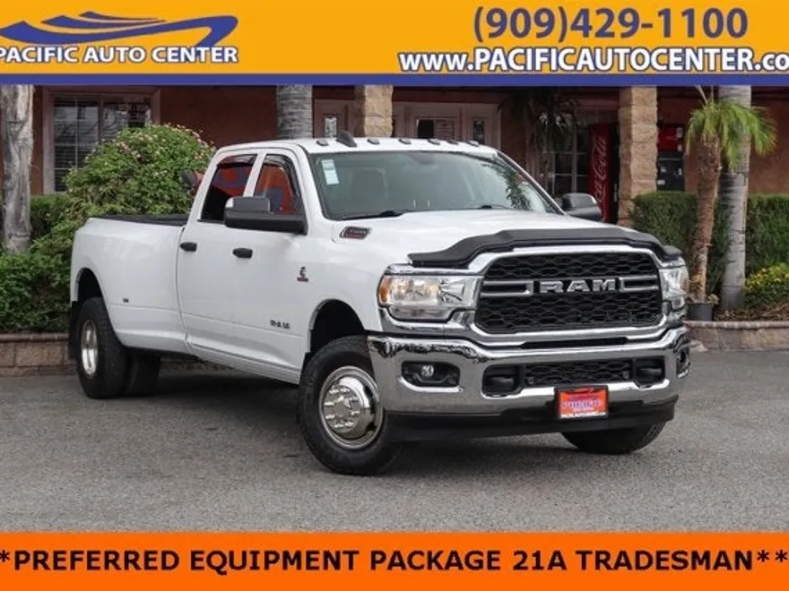 2019 Ram 3500 Tradesman photo 1