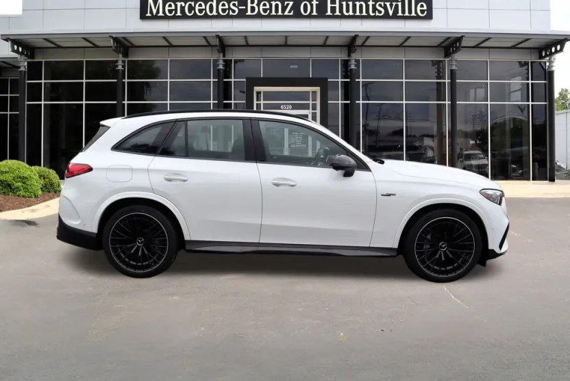 2024 Mercedes Benz GLC AMG 43 4MATIC photo 1