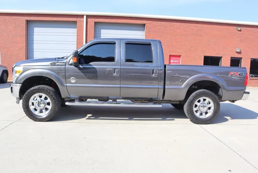 2016 Ford F-350 photo 1