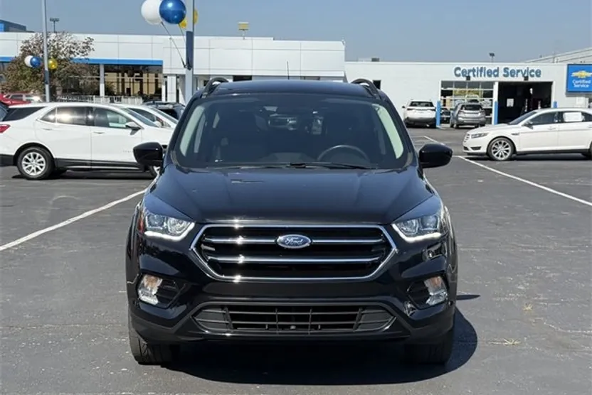 2019 Ford Escape SE photo 1