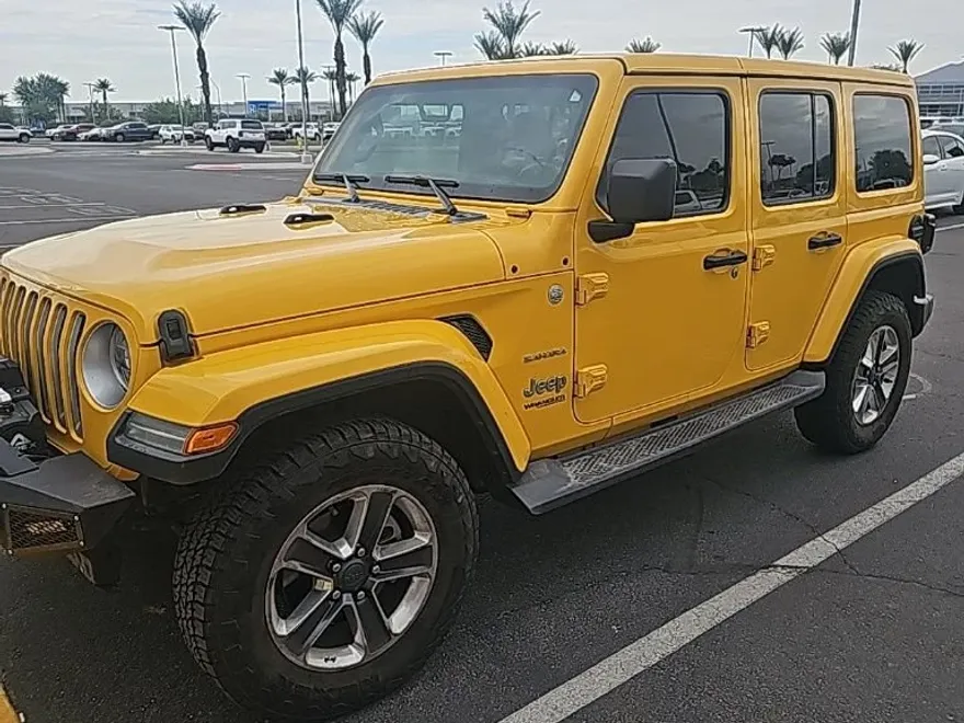 2018 Jeep Wrangler Unlimited Sahara photo 1
