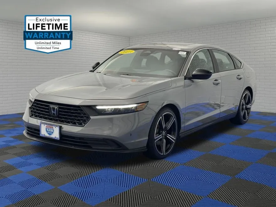 2023 Honda Accord Hybrid Sport photo 1