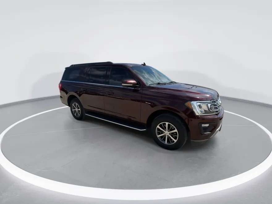 2021 Ford Expedition MAX XLT photo 1