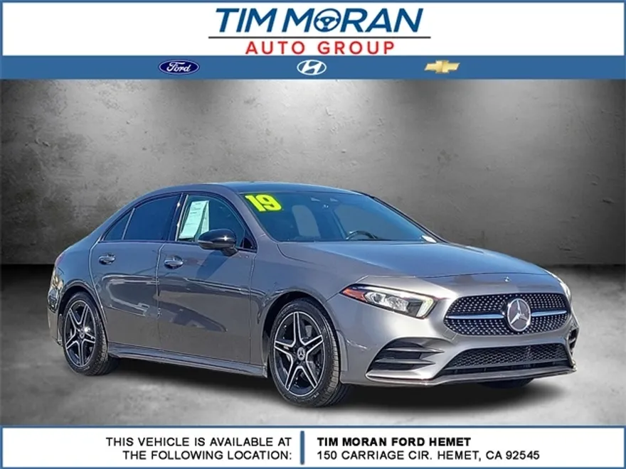2019 Mercedes Benz A 220 4MATIC photo 1