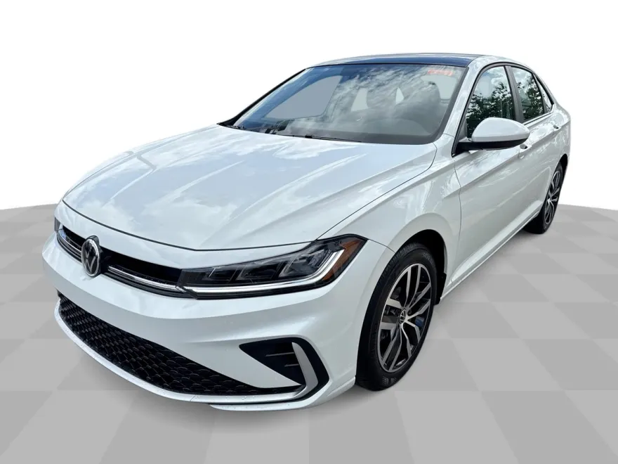 2025 Volkswagen Jetta SE photo 1