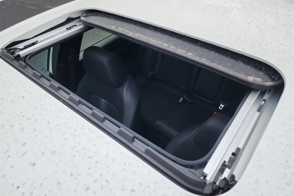 2026 Honda Civic Hybrid Sport photo 1