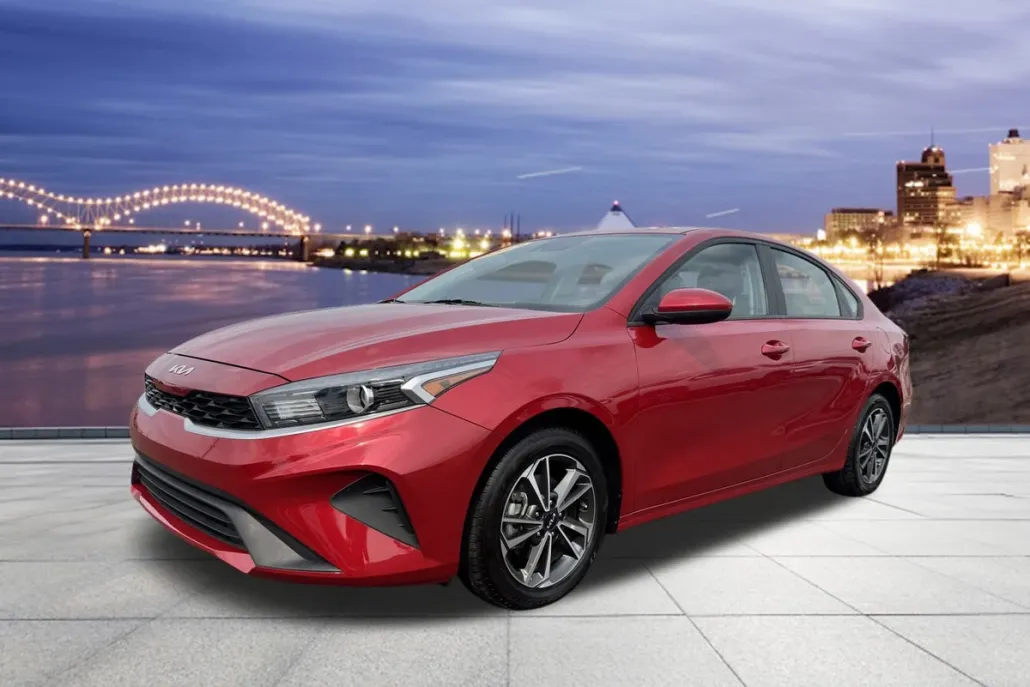 2023 Kia Forte LXS photo 1