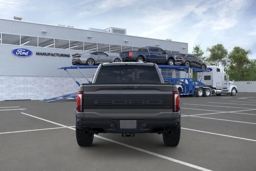 2025 Ford F-150 Raptor photo 1