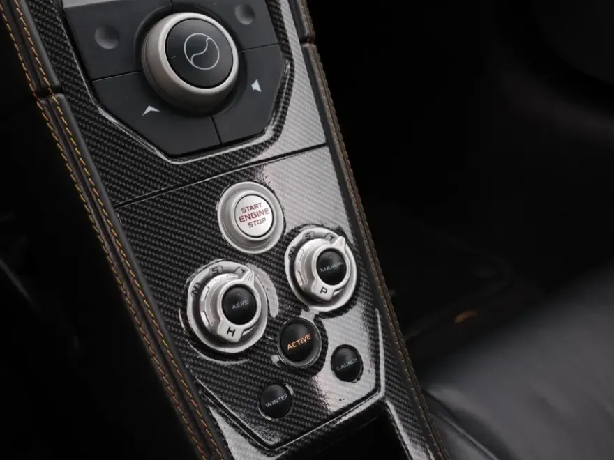 2013 Mclaren MP4-12C photo 9