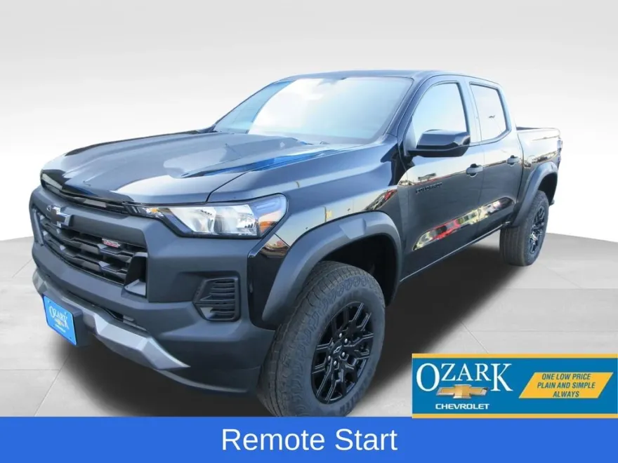 2026 Chevrolet Colorado Trail Boss photo 1