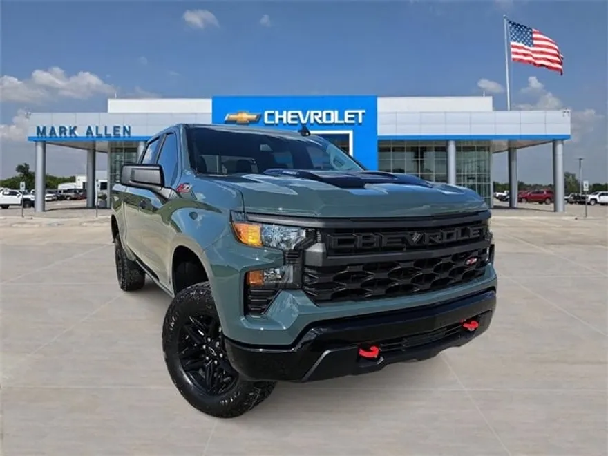 2026 Chevrolet Silverado 1500 Custom Trail Boss photo 1