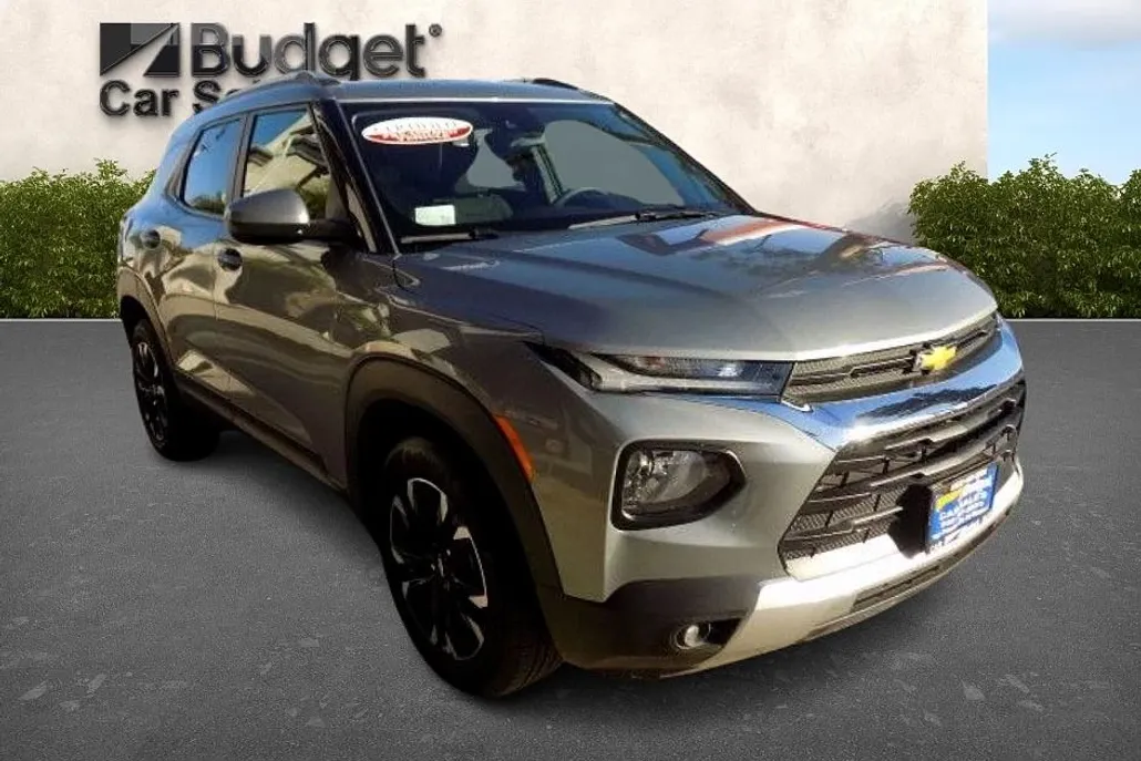 2023 Chevrolet Trailblazer LT photo 1