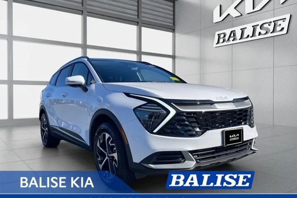 2025 Kia Sportage EX photo 1