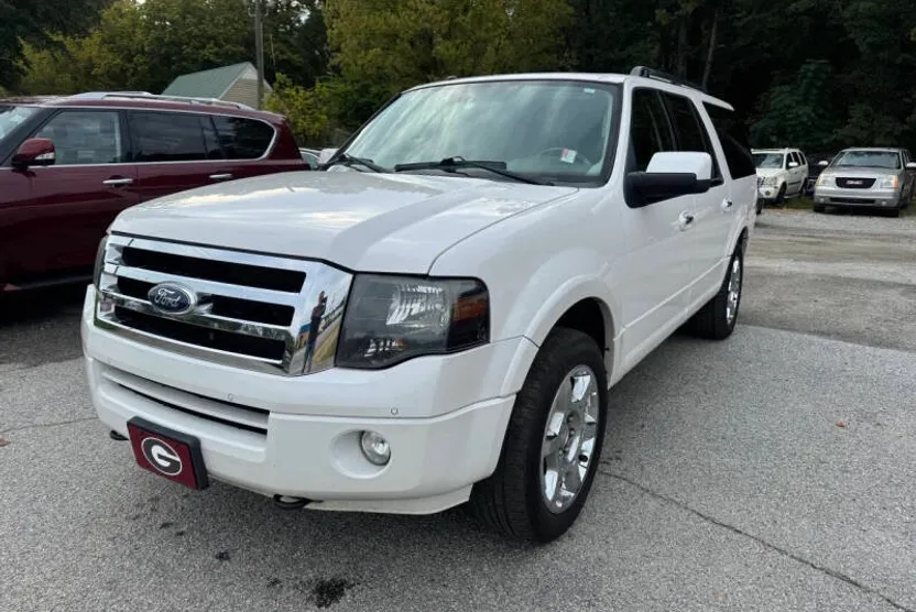 2013 Ford Expedition EL Limited photo 1