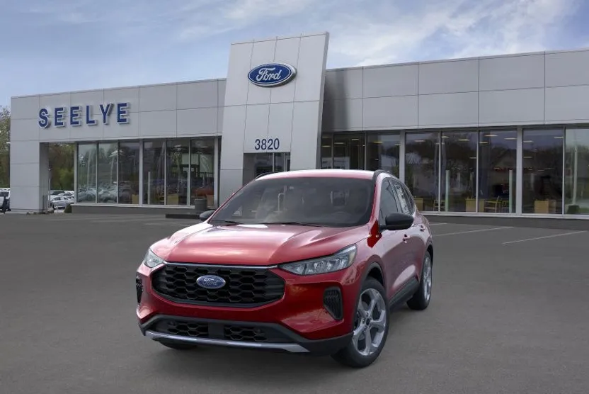 2025 Ford Escape ST-Line photo 1