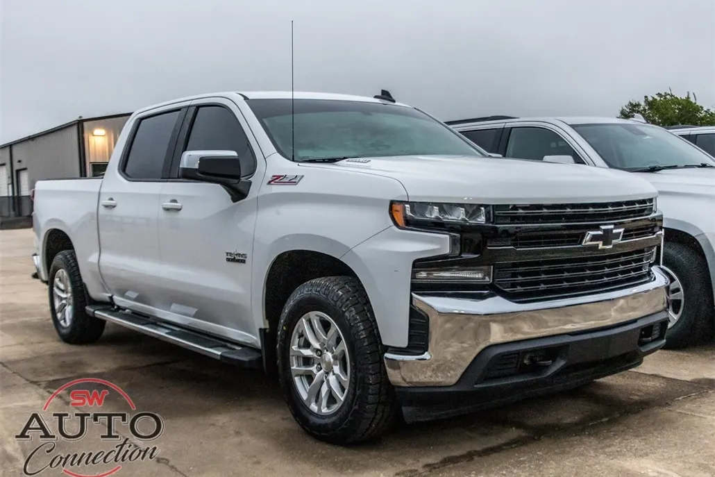 2020 Chevrolet Silverado 1500 LT Z71 photo 1