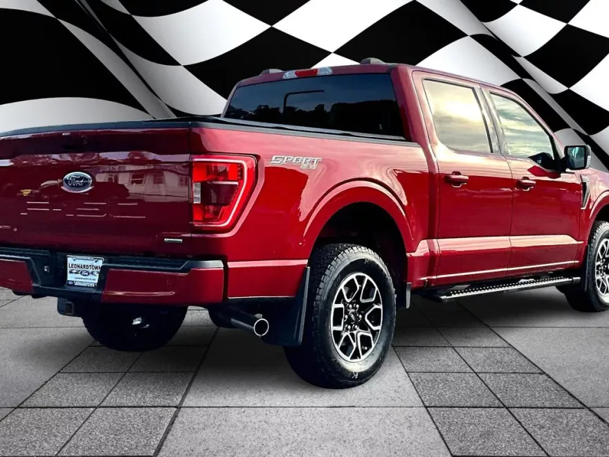 2022 Ford F-150 XLT photo 1