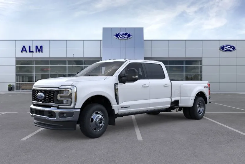 2025 Ford F-350 Lariat photo 12