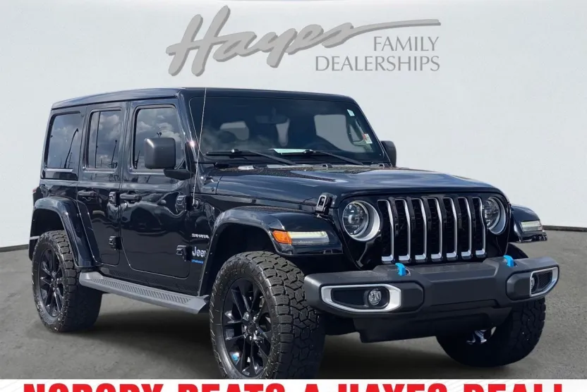 2023 Jeep Wrangler 4xe Sahara photo 1