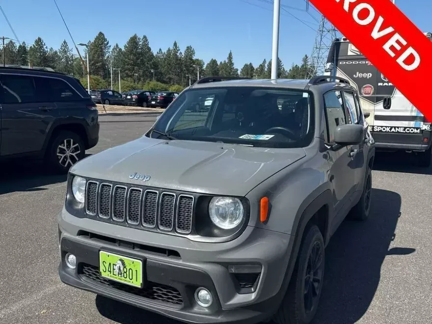 2020 Jeep Renegade Latitude photo 1