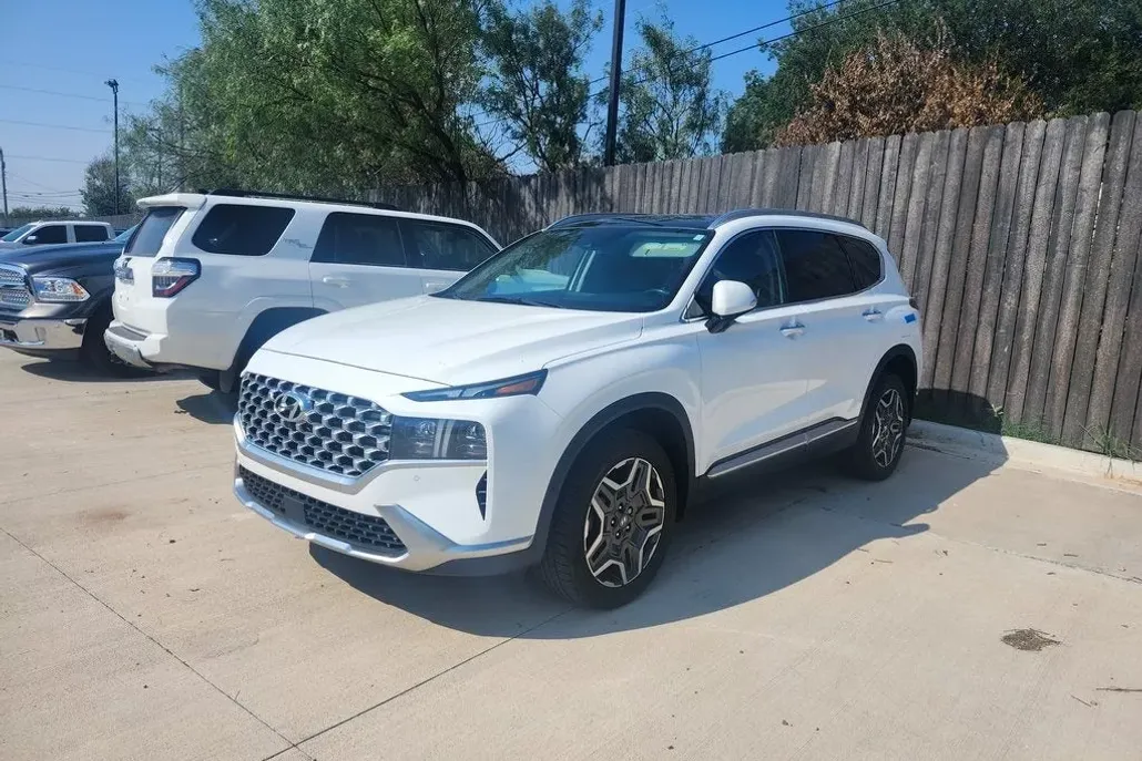 2022 Hyundai Santa Fe Limited photo 1