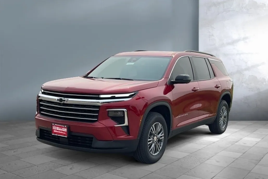 2025 Chevrolet Traverse photo 1