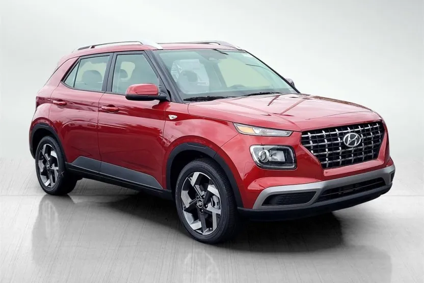 2025 Hyundai Venue SEL Limited photo 1