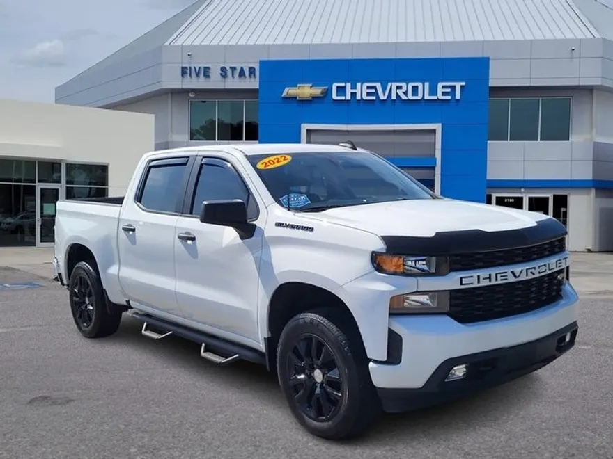 2022 Chevrolet Silverado 1500 Custom photo 1