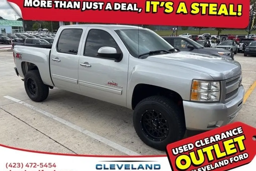 2010 Chevrolet Silverado 1500 LT photo 1