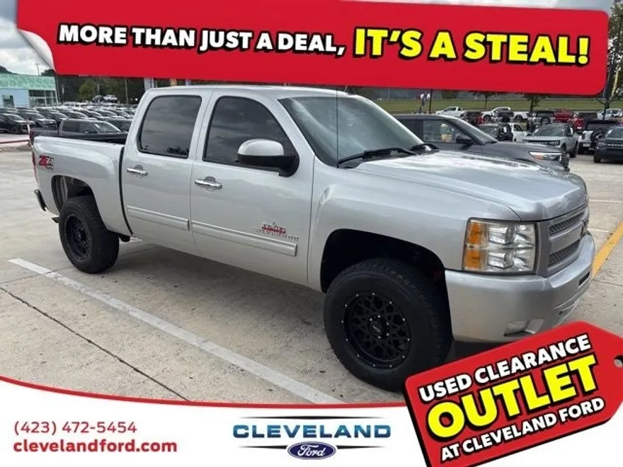 2010 Chevrolet Silverado 1500 LT photo 1